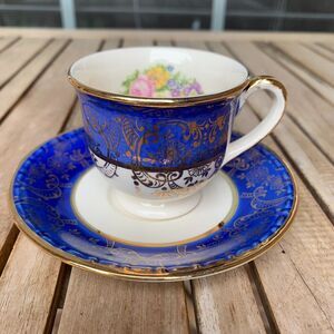 Homer Lauglin Cup Saucer Royal Fine Bone China 22 Kt Gold Eggshell High Tea